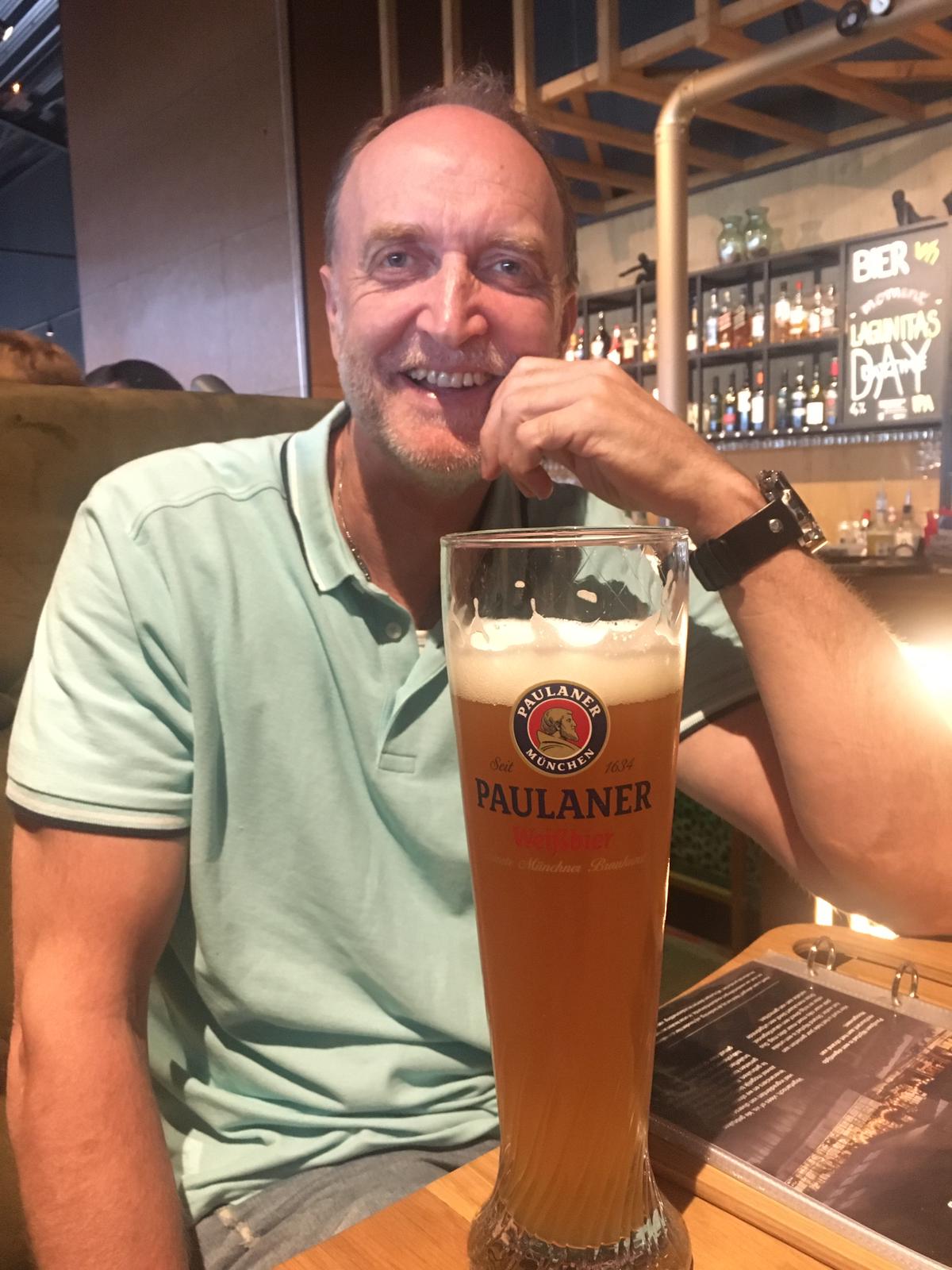 Paul aan de Paulaner (bier).jpeg